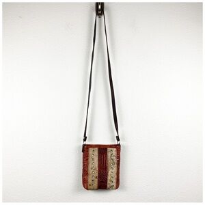 Raviani Leather Croc Embossed Crossbody‎